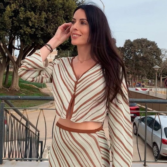 🆕 {Zara} Striped Knit Sweater - Picture 17 of 17